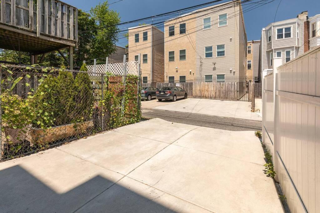 דירות פילדלפיה Trendy Fairmount Gem-5 Star Location, Roof Deck, Parking, Gr8 For Families מראה חיצוני תמונה