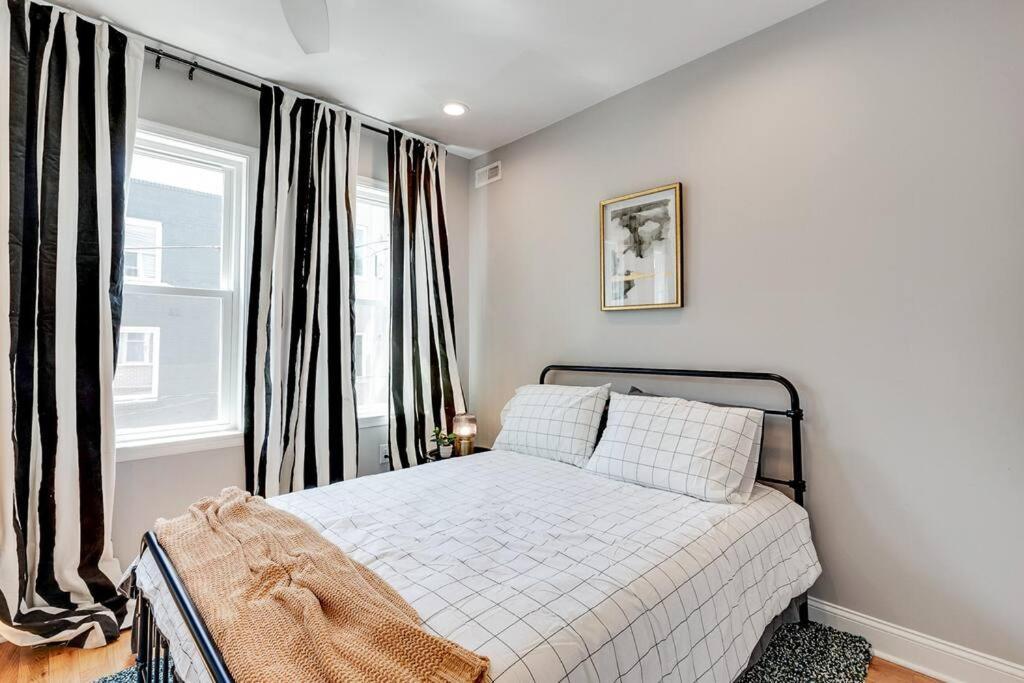 דירות פילדלפיה Trendy Fairmount Gem-5 Star Location, Roof Deck, Parking, Gr8 For Families מראה חיצוני תמונה