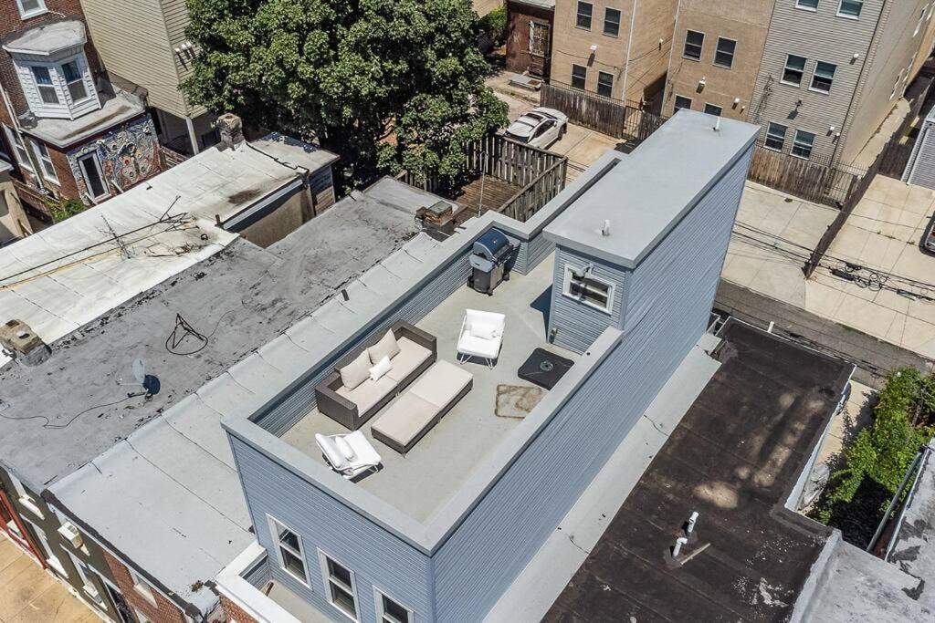 דירות פילדלפיה Trendy Fairmount Gem-5 Star Location, Roof Deck, Parking, Gr8 For Families מראה חיצוני תמונה