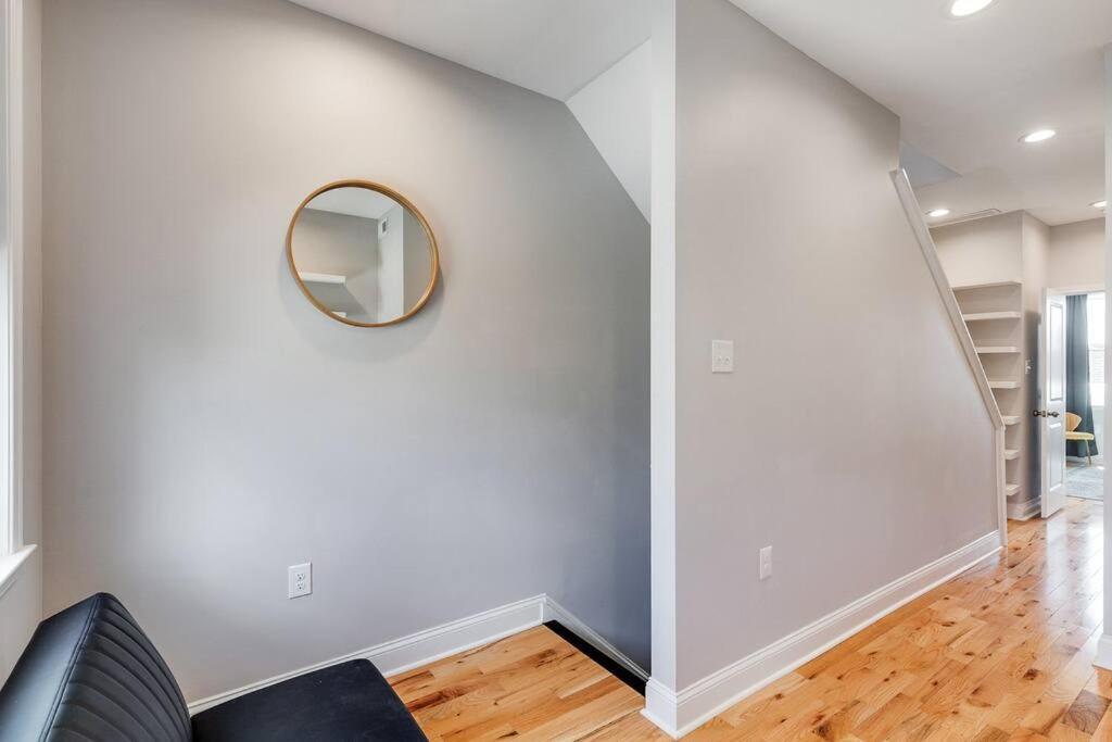 דירות פילדלפיה Trendy Fairmount Gem-5 Star Location, Roof Deck, Parking, Gr8 For Families מראה חיצוני תמונה